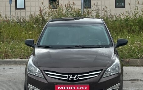 Hyundai Solaris II рестайлинг, 2015 год, 750 000 рублей, 5 фотография
