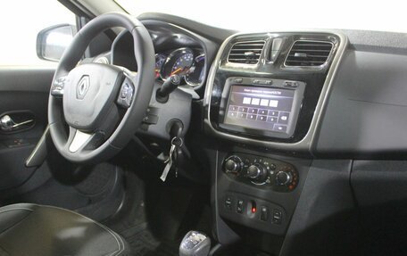 Renault Logan II, 2015 год, 665 000 рублей, 14 фотография