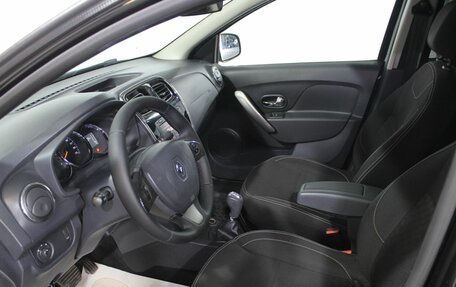 Renault Logan II, 2015 год, 665 000 рублей, 17 фотография