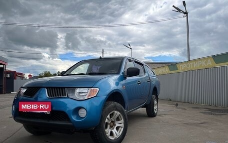 Mitsubishi L200 IV рестайлинг, 2008 год, 900 000 рублей, 6 фотография