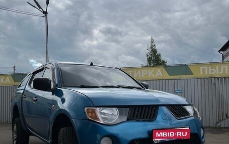 Mitsubishi L200 IV рестайлинг, 2008 год, 900 000 рублей, 1 фотография