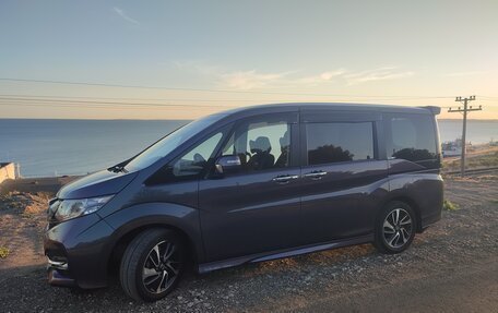 Honda Stepwgn IV, 2017 год, 2 300 000 рублей, 8 фотография
