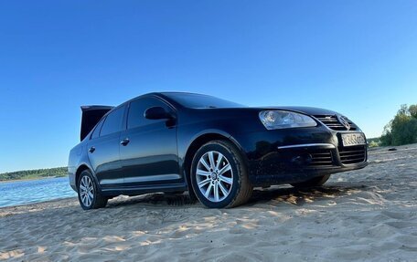 Volkswagen Jetta VI, 2010 год, 500 000 рублей, 2 фотография