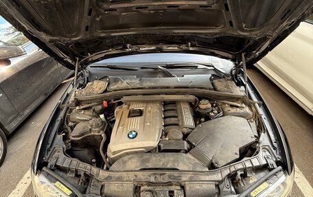 BMW 1 серия, 2006 год, 1 300 000 рублей, 10 фотография