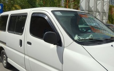 Toyota HiAce H100, 1998 год, 800 000 рублей, 1 фотография