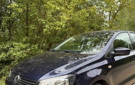 Volkswagen Polo VI (EU Market), 2011 год, 865 000 рублей, 23 фотография