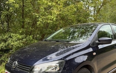 Volkswagen Polo VI (EU Market), 2011 год, 865 000 рублей, 21 фотография