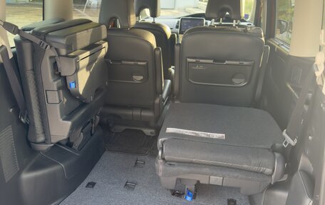 Nissan Serena IV, 2019 год, 2 150 000 рублей, 21 фотография