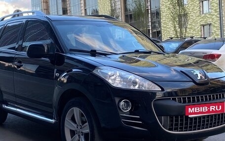 Peugeot 4007, 2010 год, 690 000 рублей, 2 фотография