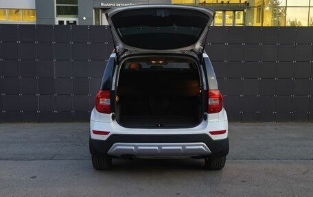 Skoda Yeti I рестайлинг, 2014 год, 1 090 000 рублей, 21 фотография