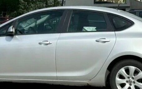 Opel Astra J, 2014 год, 835 000 рублей, 9 фотография