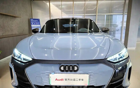 Audi e-tron GT, 2023 год, 9 160 099 рублей, 2 фотография