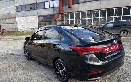 Hyundai Solaris II рестайлинг, 2018 год, 1 235 000 рублей, 6 фотография