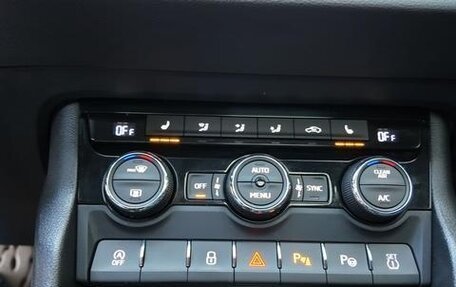 Skoda Karoq I, 2021 год, 1 500 000 рублей, 10 фотография