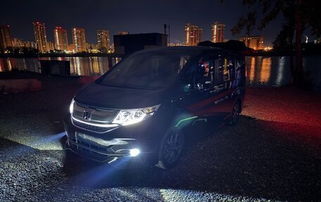 Honda Stepwgn IV, 2015 год, 1 670 000 рублей, 8 фотография