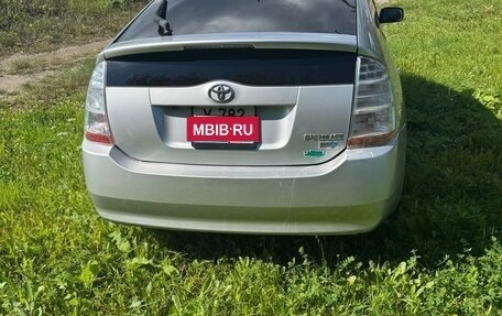 Toyota Prius, 2008 год, 750 000 рублей, 7 фотография