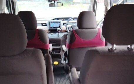 Honda Freed II, 2019 год, 1 700 000 рублей, 7 фотография