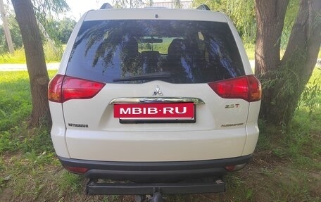 Mitsubishi Pajero Sport II рестайлинг, 2013 год, 1 950 000 рублей, 11 фотография