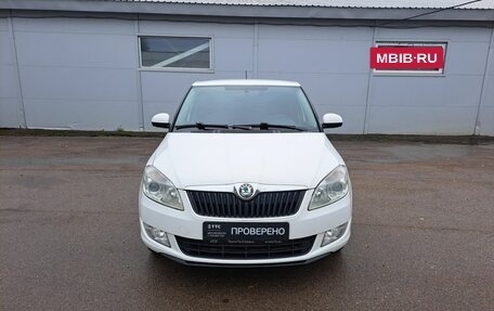 Skoda Fabia II, 2012 год, 700 000 рублей, 2 фотография