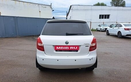 Skoda Fabia II, 2012 год, 700 000 рублей, 6 фотография