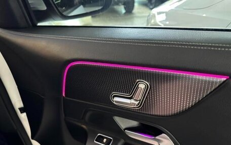 Mercedes-Benz GLA, 2021 год, 1 880 000 рублей, 10 фотография