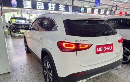 Mercedes-Benz GLA, 2021 год, 1 880 000 рублей, 4 фотография