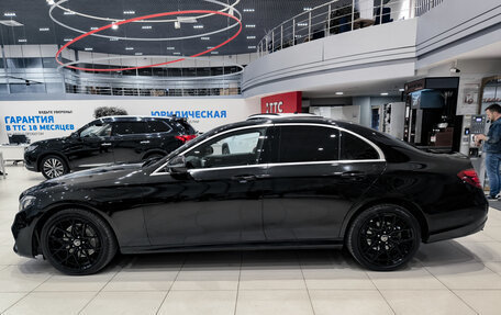 Mercedes-Benz E-Класс, 2018 год, 1 950 000 рублей, 8 фотография
