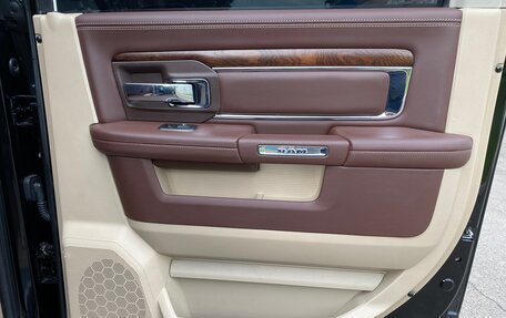 Dodge RAM IV, 2013 год, 3 990 000 рублей, 28 фотография