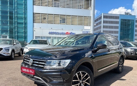 Volkswagen Tiguan II, 2021 год, 2 630 000 рублей, 1 фотография