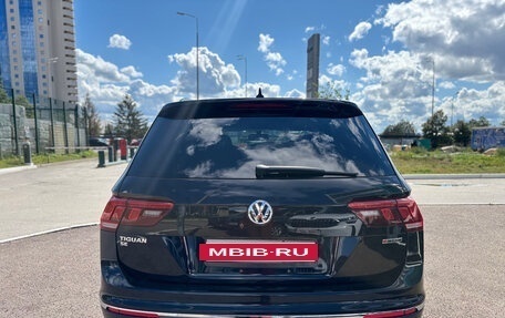 Volkswagen Tiguan II, 2021 год, 2 630 000 рублей, 3 фотография