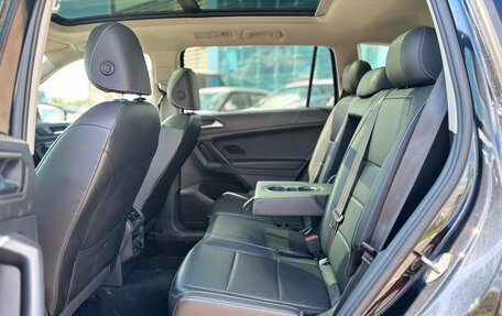 Volkswagen Tiguan II, 2021 год, 2 630 000 рублей, 14 фотография