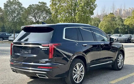 Cadillac XT6 I, 2022 год, 3 300 000 рублей, 13 фотография