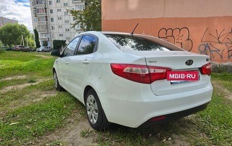 KIA Rio III рестайлинг, 2012 год, 800 000 рублей, 5 фотография