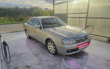 Nissan Gloria XI, 2003 год, 670 000 рублей, 2 фотография