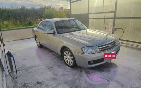 Nissan Gloria XI, 2003 год, 670 000 рублей, 3 фотография