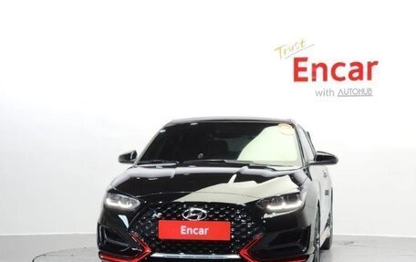 Hyundai Veloster II, 2021 год, 1 950 000 рублей, 3 фотография