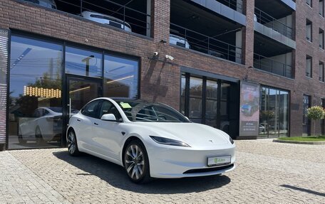 Tesla Model 3 I, 2025 год, 6 200 000 рублей, 4 фотография