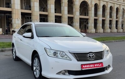 Toyota Camry, 2013 год, 1 900 000 рублей, 1 фотография