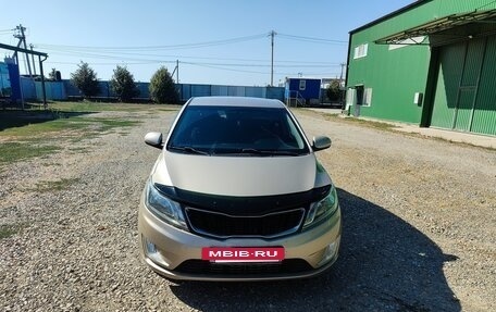KIA Rio III рестайлинг, 2013 год, 870 000 рублей, 2 фотография
