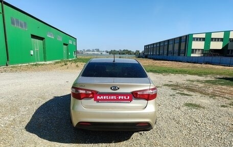 KIA Rio III рестайлинг, 2013 год, 870 000 рублей, 4 фотография