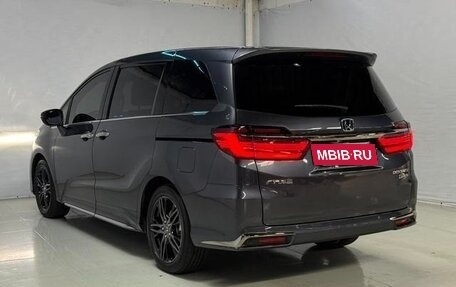 Honda Odyssey IV, 2022 год, 3 150 000 рублей, 4 фотография