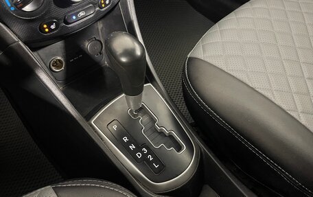 Hyundai Solaris II рестайлинг, 2012 год, 657 000 рублей, 17 фотография