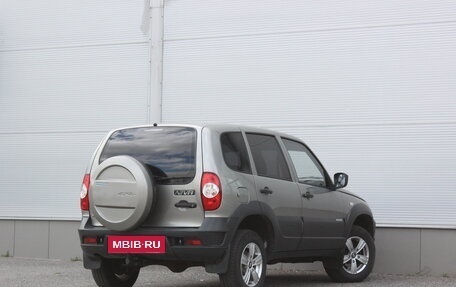 Chevrolet Niva I рестайлинг, 2013 год, 547 000 рублей, 2 фотография