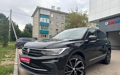 Volkswagen Tiguan II, 2021 год, 3 080 000 рублей, 1 фотография