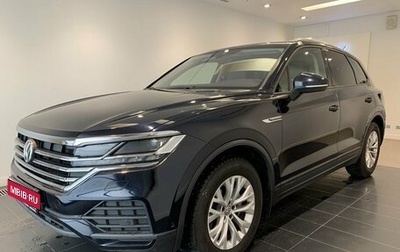 Volkswagen Touareg III, 2018 год, 2 990 000 рублей, 1 фотография