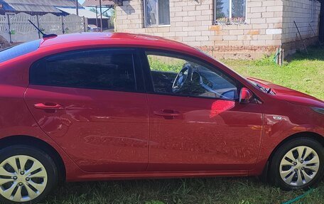 KIA Rio IV, 2021 год, 1 390 000 рублей, 4 фотография
