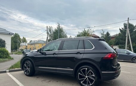 Volkswagen Tiguan II, 2021 год, 3 080 000 рублей, 2 фотография