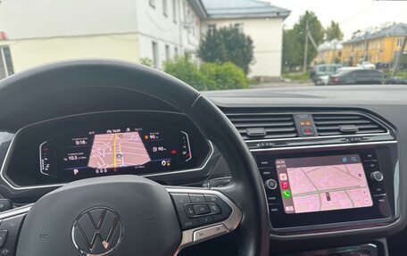 Volkswagen Tiguan II, 2021 год, 3 080 000 рублей, 4 фотография