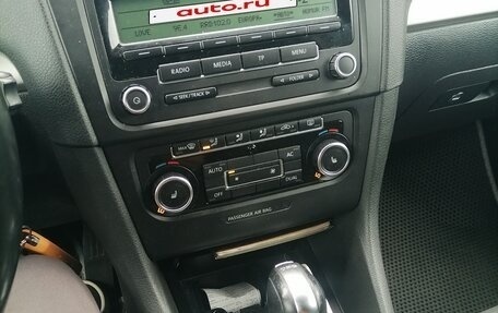 Volkswagen Golf VI, 2011 год, 800 000 рублей, 7 фотография