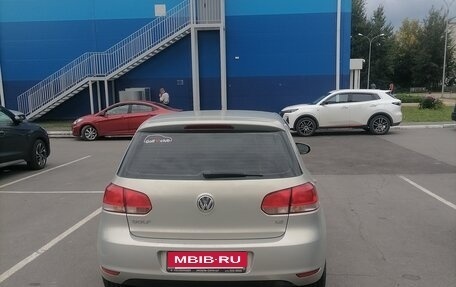 Volkswagen Golf VI, 2011 год, 800 000 рублей, 3 фотография